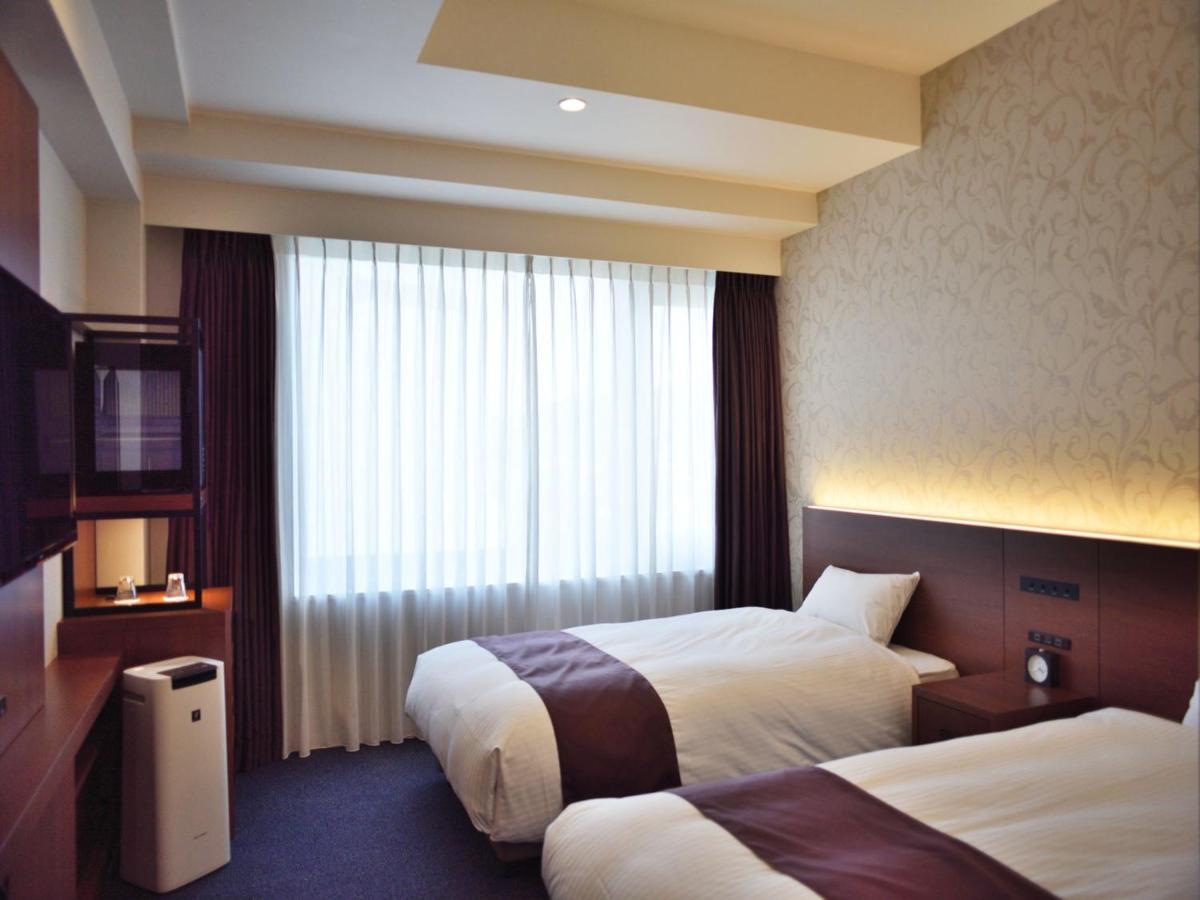 Court Hotel Курасікі Екстер'єр фото