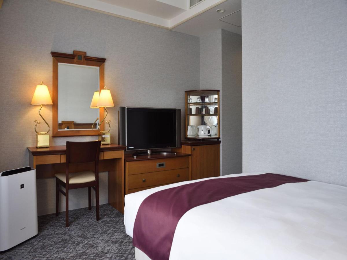 Court Hotel Курасікі Екстер'єр фото