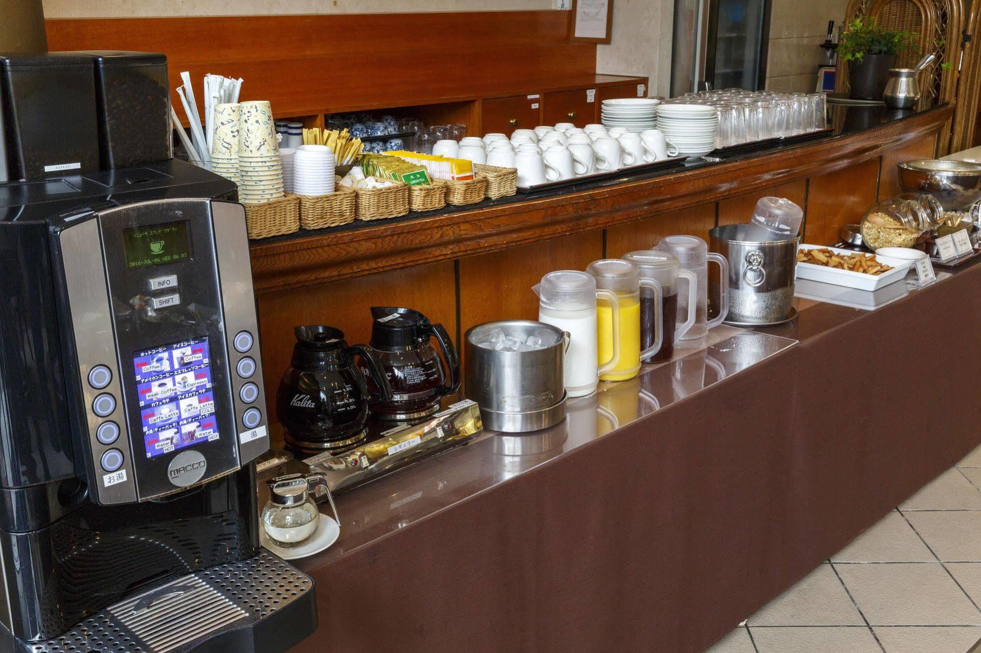 Court Hotel Курасікі Екстер'єр фото